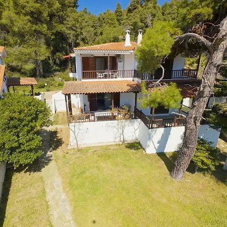 Blue Coast Maisonette *