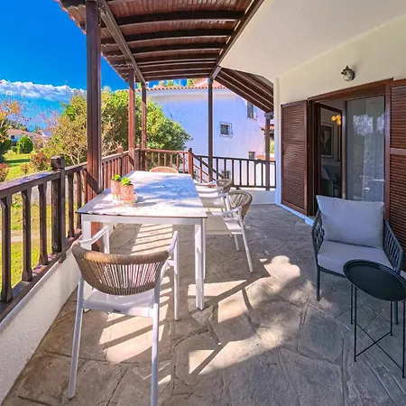 Blue Coast Maisonette Casa de Férias Elani